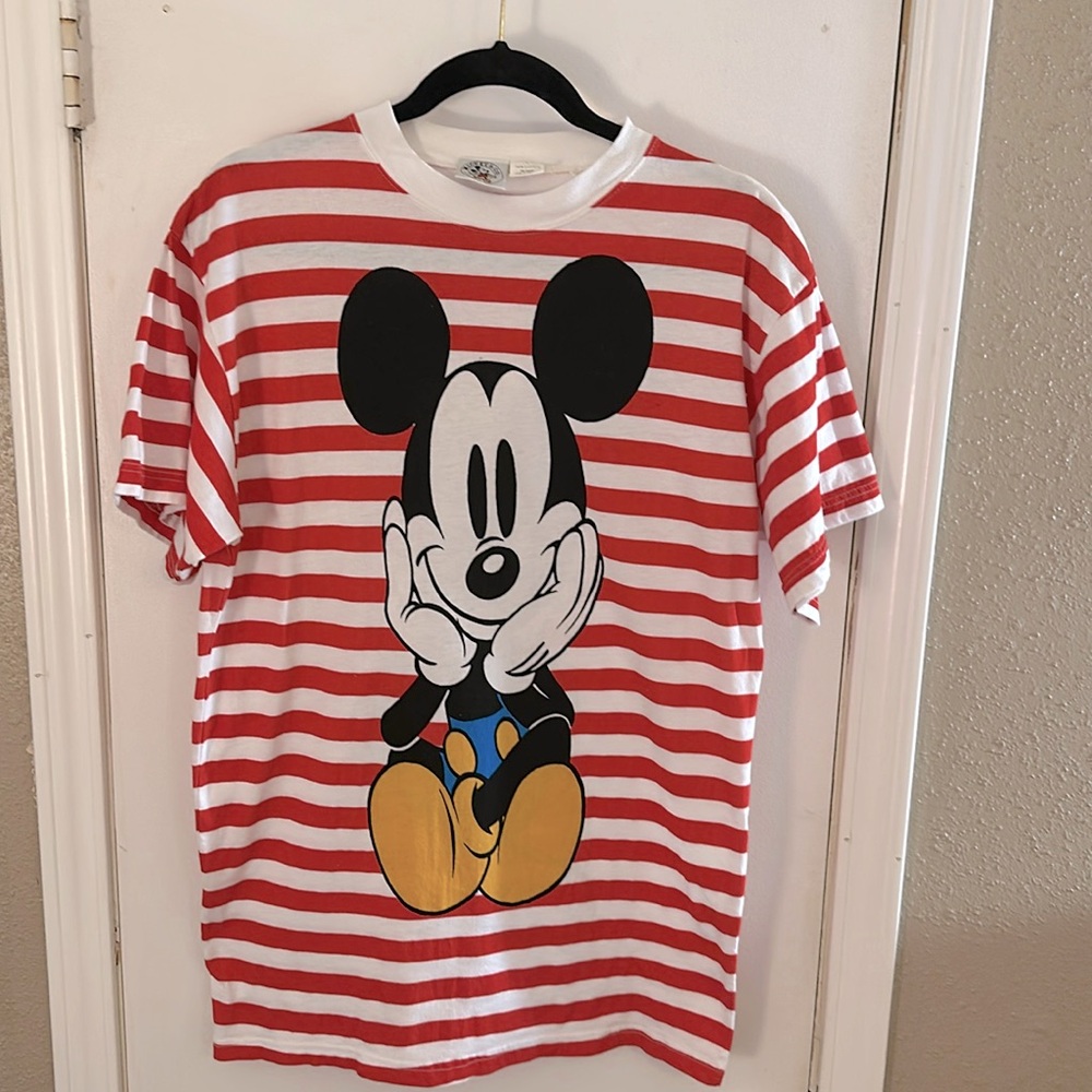 Vintage Mickey & Co tshirt